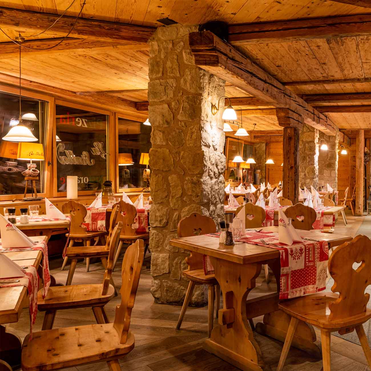 Restaurant – La Stalla Restaurant St. Moritz